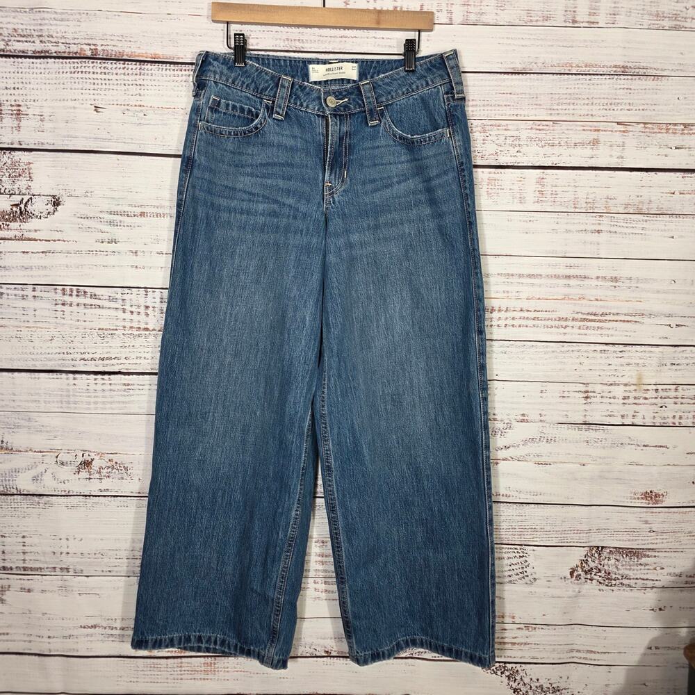 Hollister Women's Low Rise Super Baggy Jeans 8S